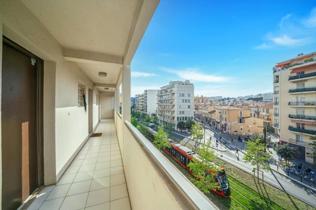La Prom - A Two Bedroom Apartment With A Sea View Nizza Kültér fotó